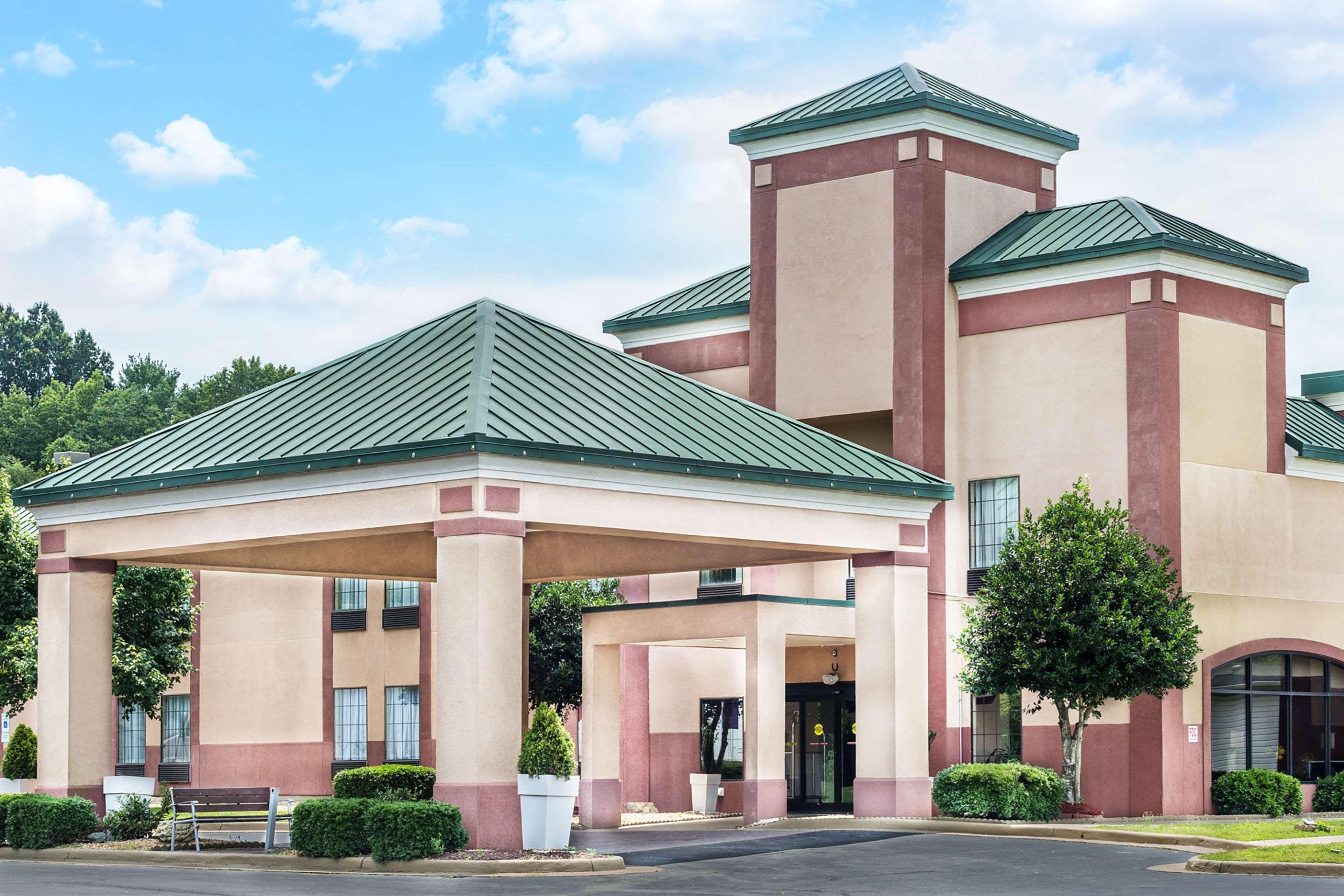 Clarion Pointe South Boston - Danville East Exterior foto